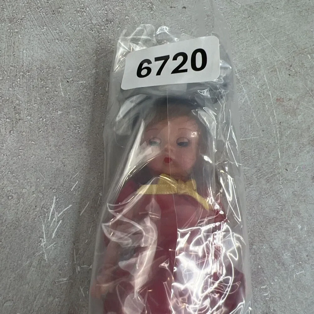 2004 Madame Alexander McDonald's Happy Meal Toy WENDY as‎ MINNIE MOUSE 5.5